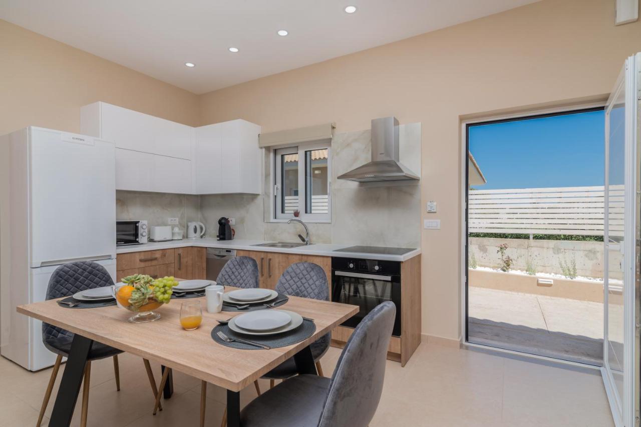 Spartakos Luxury Villa 2 Koukounaria Экстерьер фото
